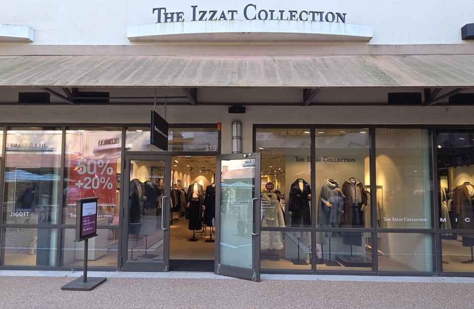 [事後免税店] IZZAT BABA（イザットババ）・新世界サイモンプレミアムアウトレットパジュ（坡州）店(더아이잗컬렉션 신세계사이먼프리미엄아울렛 파주점)