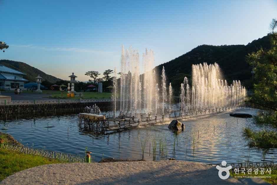 thumbnail-경주 동궁원-16
