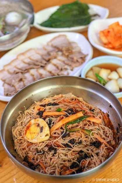 thumbnail-중미산막국수-6