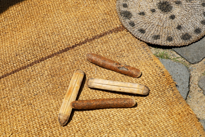 Enjoy traditional games of yut and hoop.