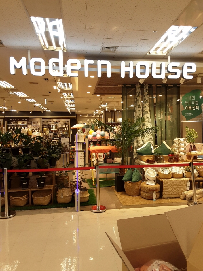 Mh Modern House - Homeplus Seobusan Branch [Tax Refund Shop] (MH 모던하우스 홈플러스서부산)