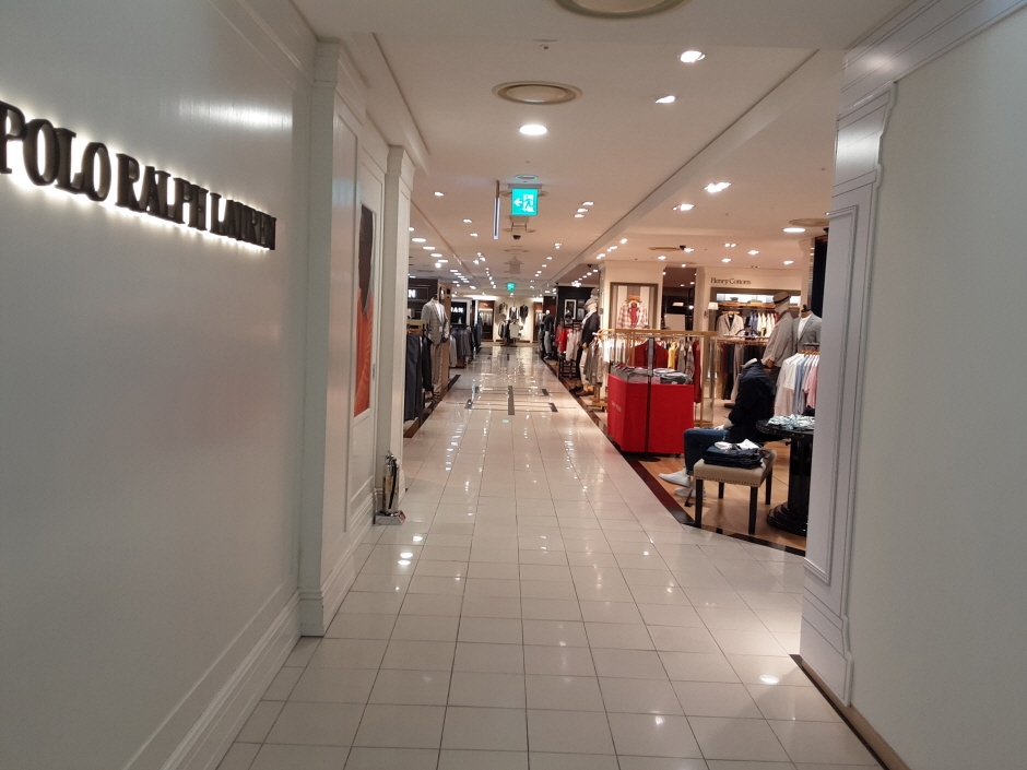 Lotte Department Store - Store Dongnae Branch [Tax Refund Shop] (롯데백화점 동래점)