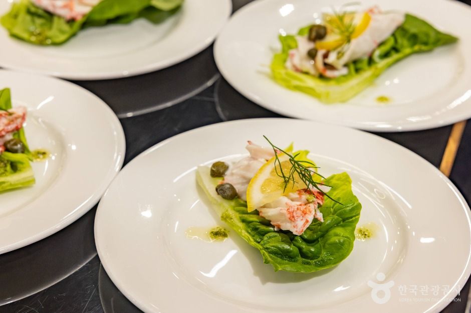 thumbnail-마리나블루키친-13