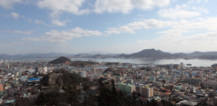바다보물창고 이미지