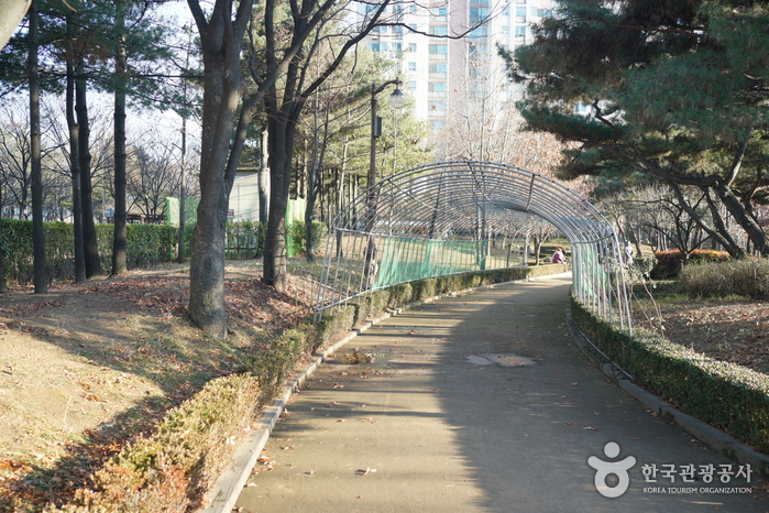 亀岩公園（구암공원）