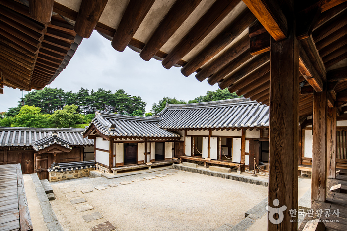 Haus Seongyojang (강릉 선교장)