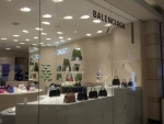 Balenciaga - Hyundai Apgujeong Main Branch [Tax Refund Shop] (발렌시아가 현대 본점)