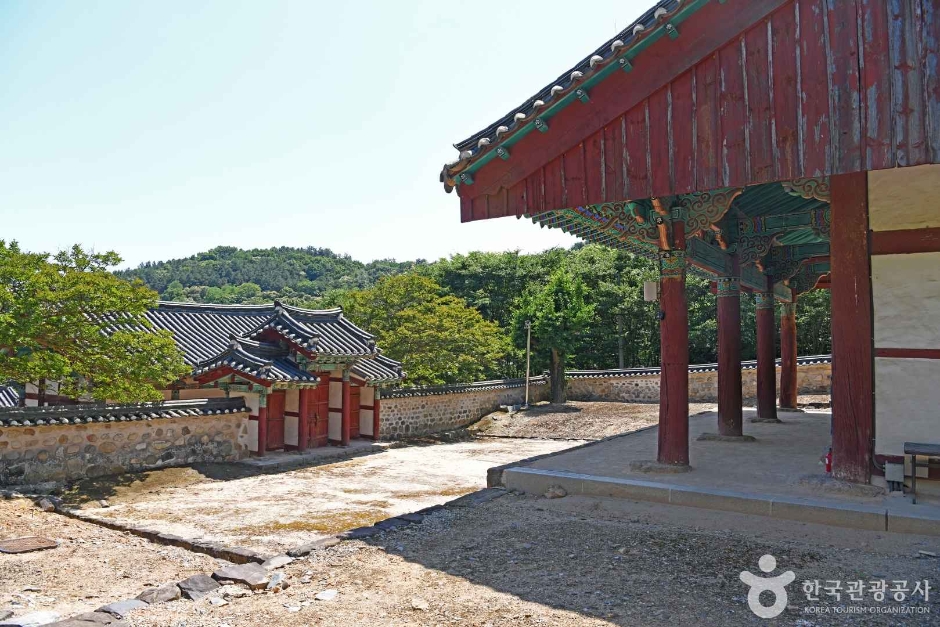 연산향교 대성전