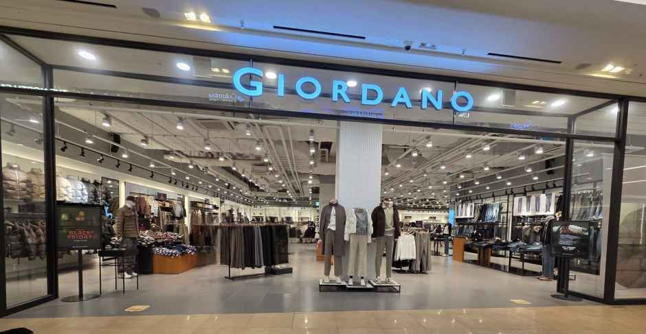 Giordano - Starfield Goyang Branch [Tax Refund Shop](지오다노 스타필드 고양점)
