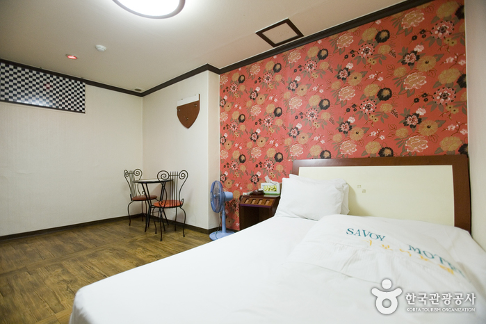 Savoi Motel (사보이 모텔)