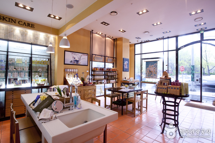 Loccitane (록시땅)3