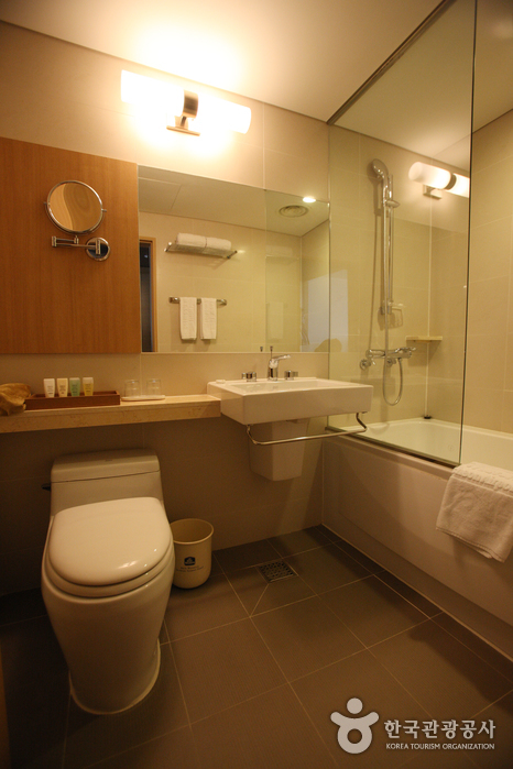Best Western Premier Incheon Airport Hotel (베스트웨스턴 프리미어 인천 에어포트 호텔)