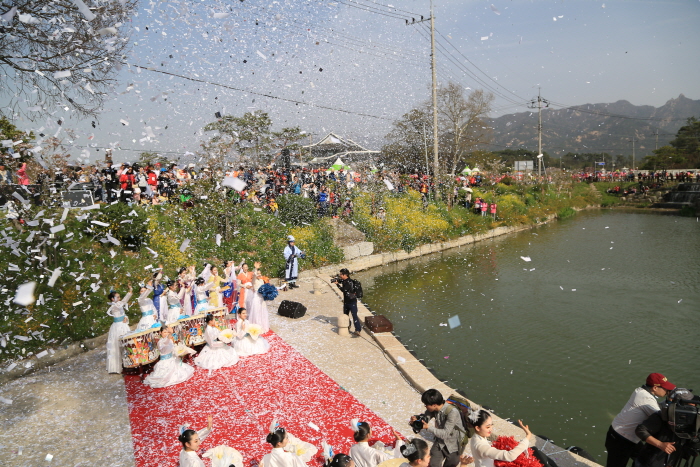 Yeongam Wangin Culture Festival (영암왕인문화축제)9