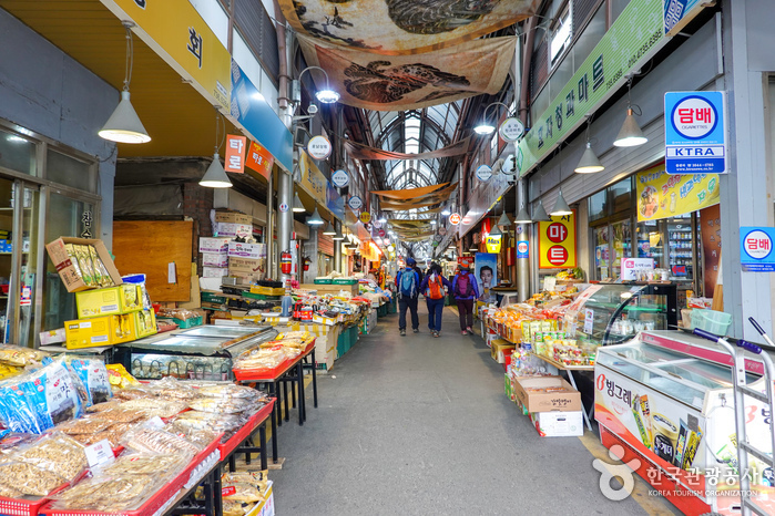 Рынок Тхонин (통인시장)