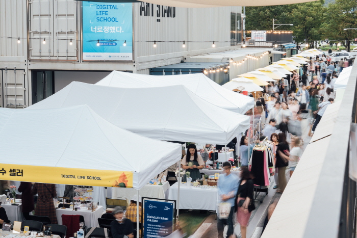 영크리에이터스 마켓 <10월 마주치장> 20192