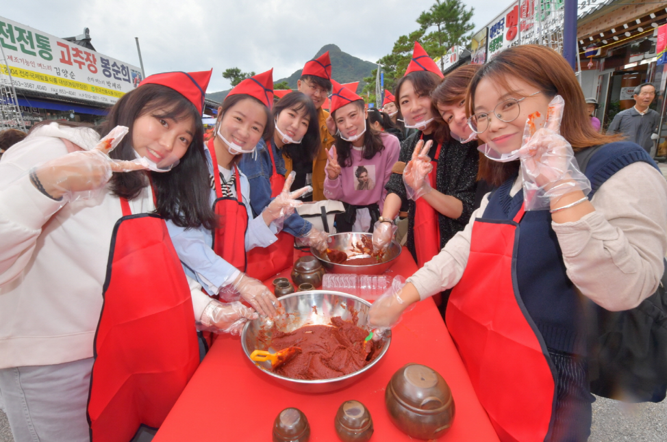 Фестиваль соевых продуктов в Сунчхане (순창장류축제)