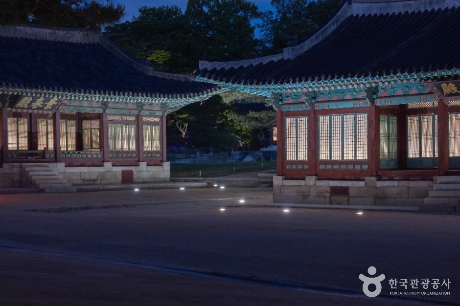 창경궁