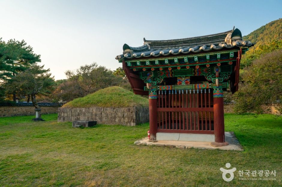 thumbnail-신숭겸장군유적-3