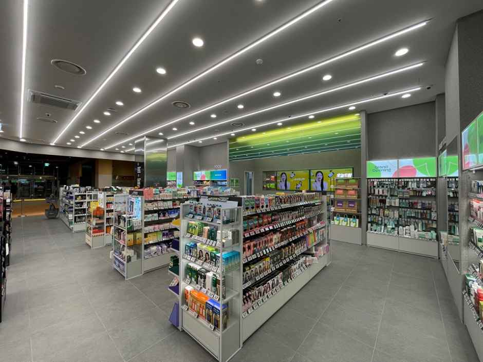 thumbnail-Olive Young Starfield Market Jukjeon Branch [Tax Refund Shop](올리브영 스타필드마켓죽전점)-1