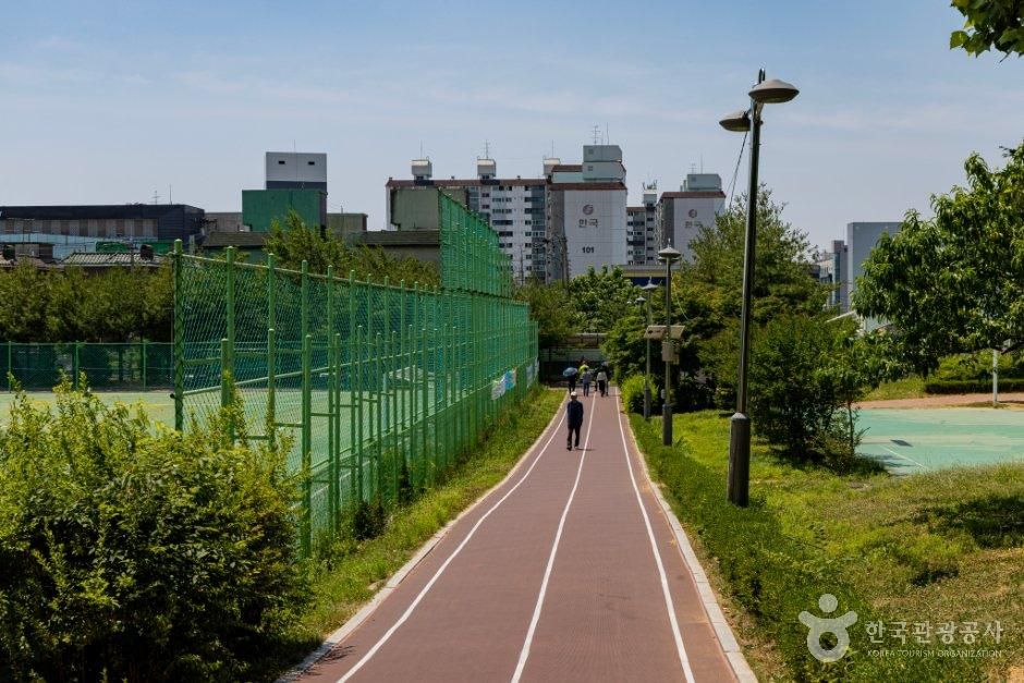 thumbnail-계산국민체육공원-3