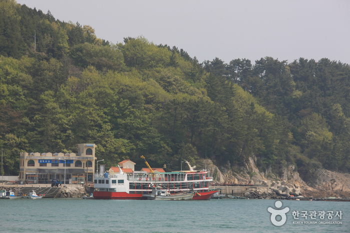 Sangju Silver sand Beach (상주 은모래비치)