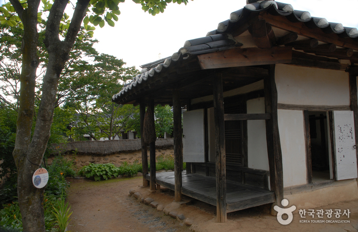 Cheongpung Cultural Heritage Complex (Cheongpung Cultural Heritage Complex)(청풍문화재단지)