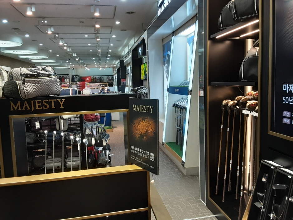 Golfzon Market - Bundang Branch [Tax Refund Shop] (골프존마켓 분당)