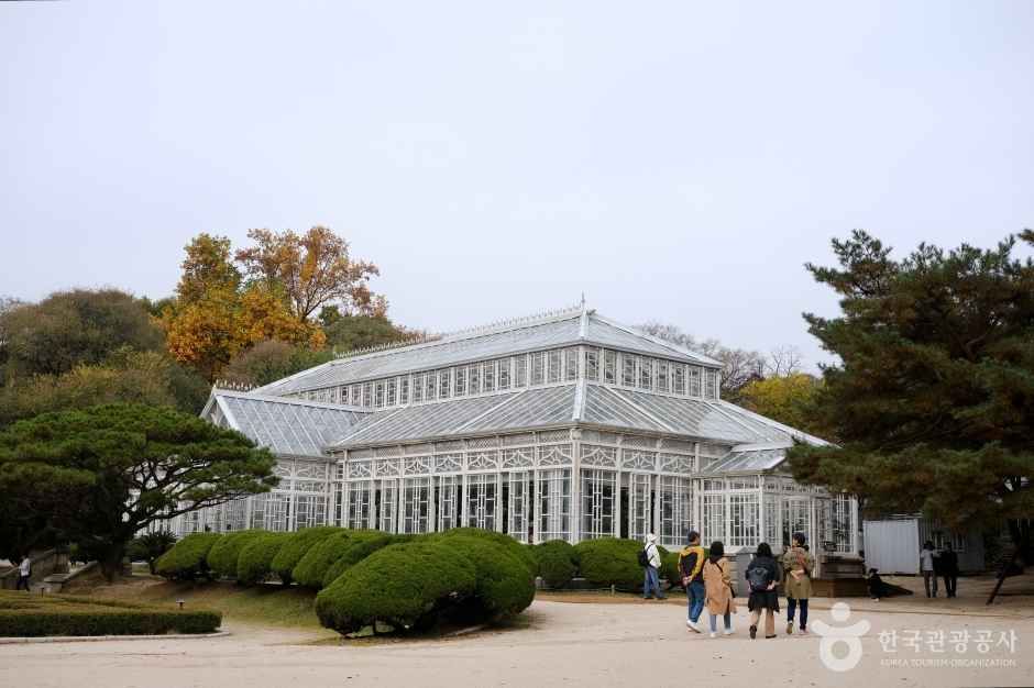 창경궁