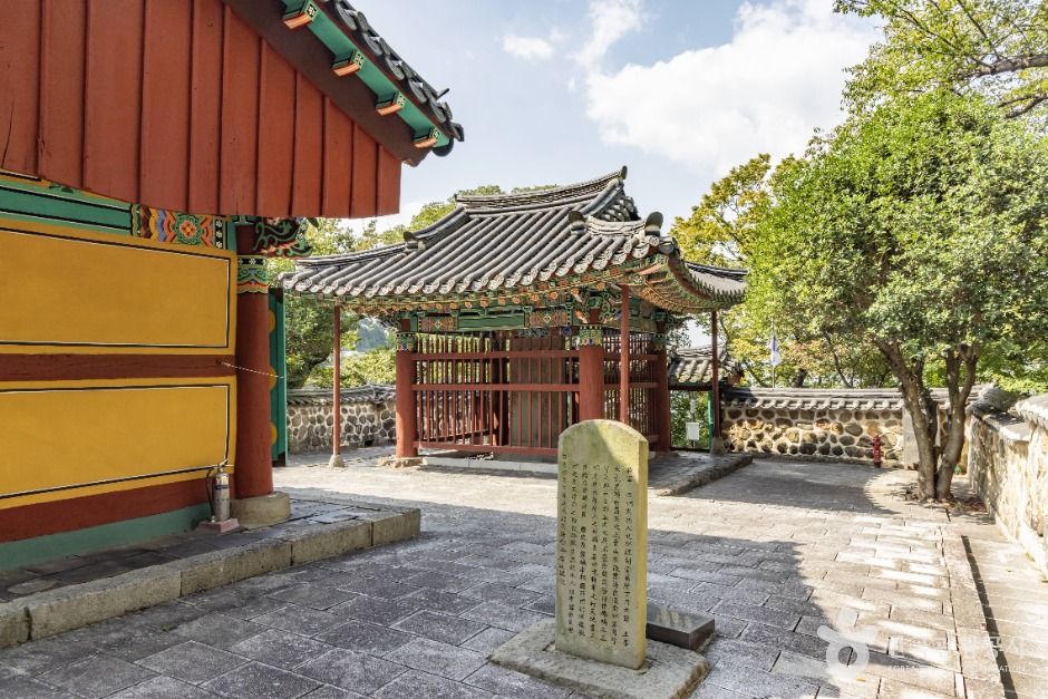 thumbnail-남해 충렬사-6