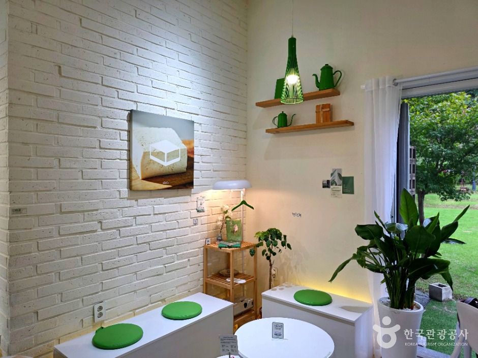 강릉_강릉초당두부티라미수(두티) (1)