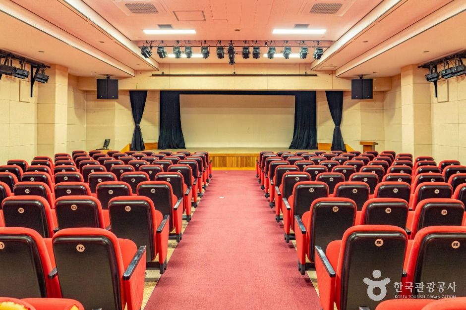 광양_광양시문화예술회관 (8)