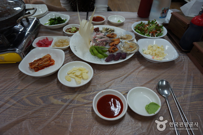 Mercado de Pescado del Puerto de Sorae (소래포구 종합어시장)