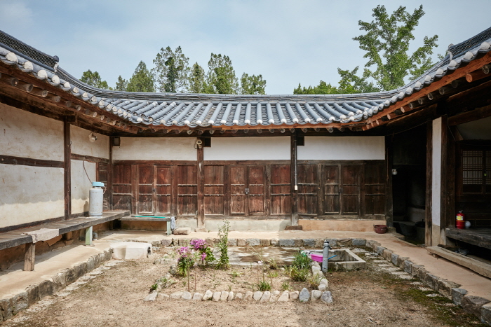 한국문화정보원_묵계서원및안동김씨묵계종택 11