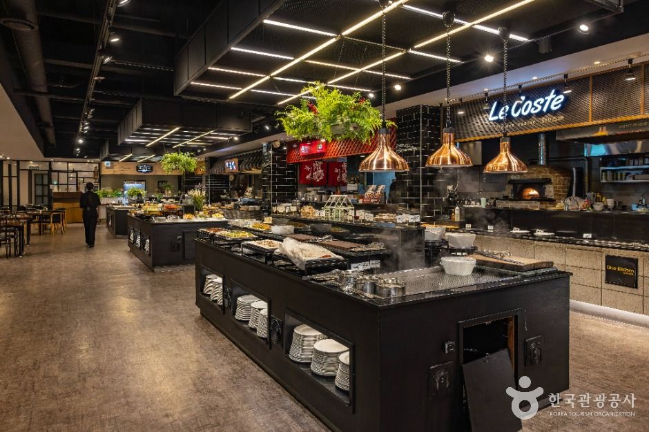 thumbnail-마리나블루키친-17