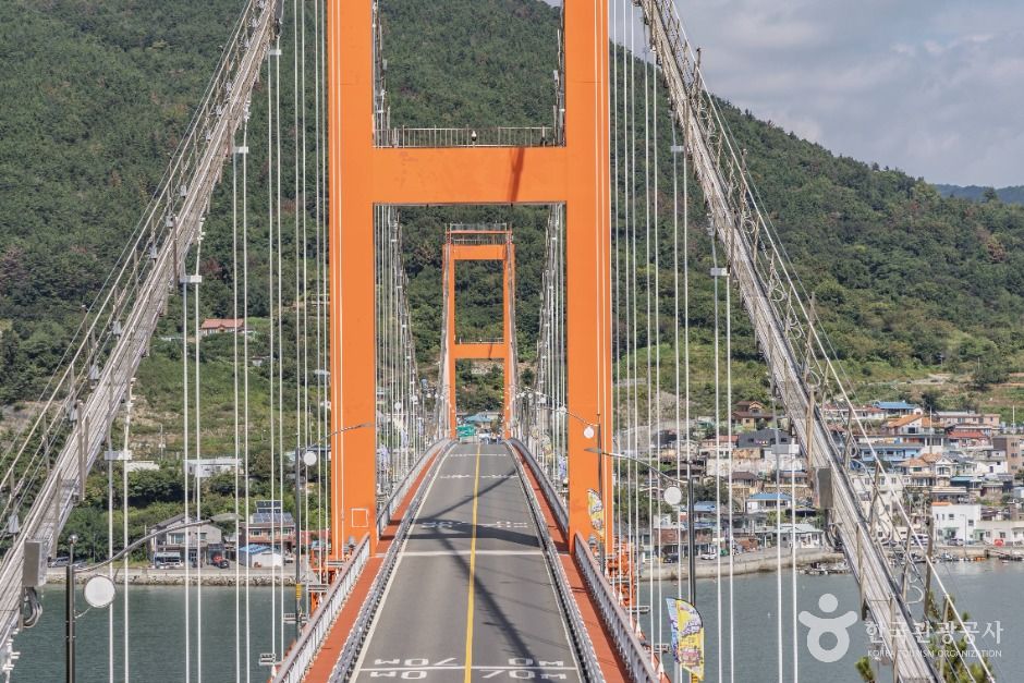 남해대교