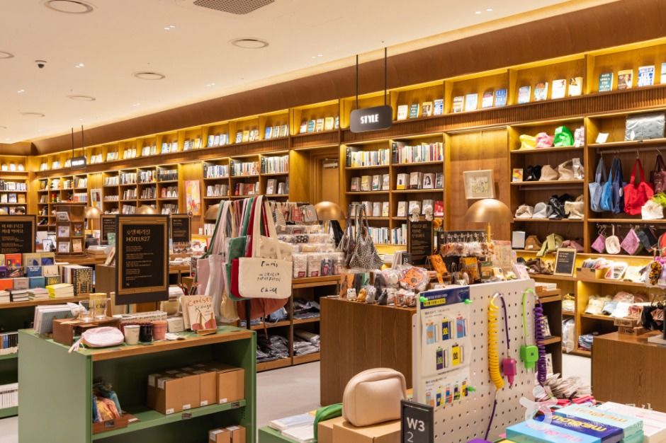 아크앤북 TP타워여의도점