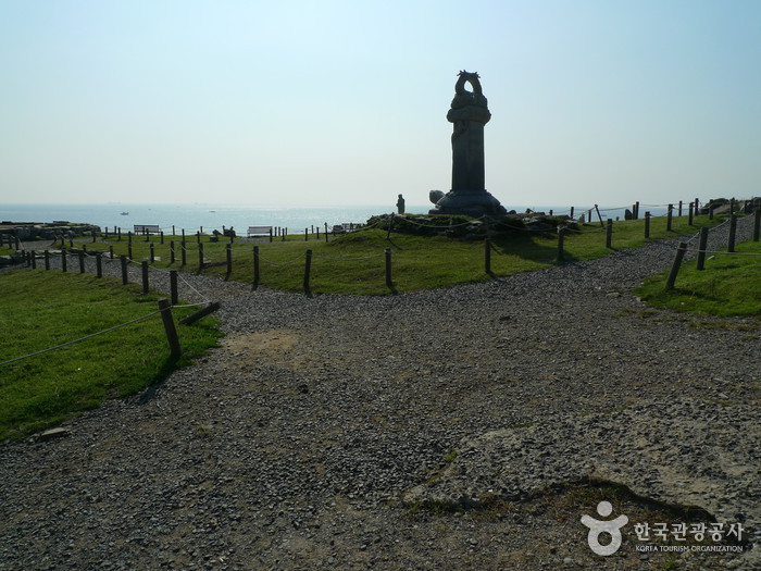 Ganjeolgot Cape (간절곶 등대)