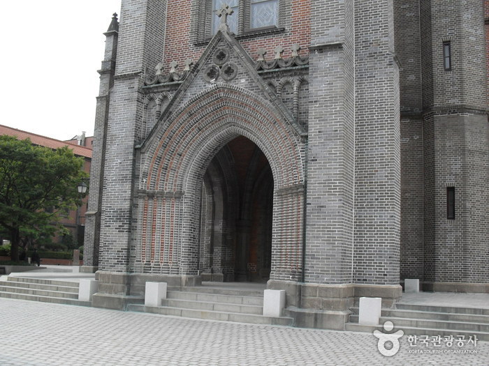 Myeongdong Cathedral (명동성당)