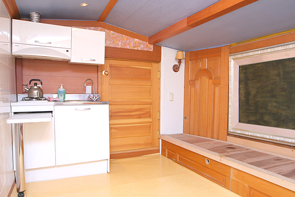 Dolmok Lodging of Gyeongju (경주 민박 돌목)