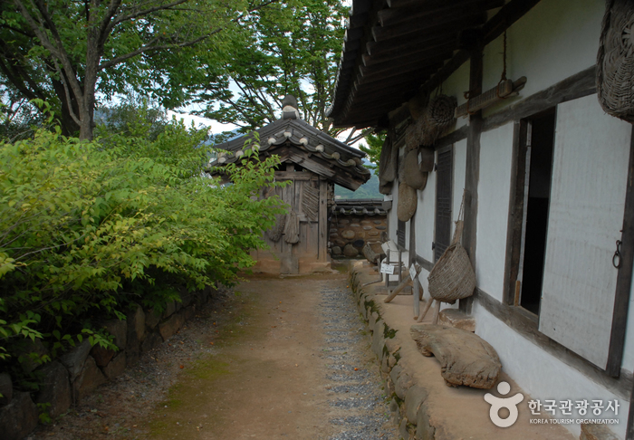 Cheongpung Cultural Heritage Complex (Cheongpung Cultural Heritage Complex)(청풍문화재단지)