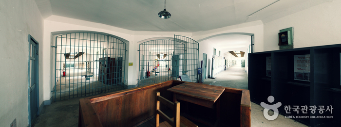 Seodaemun Prison History Museum (서대문형무소역사관)