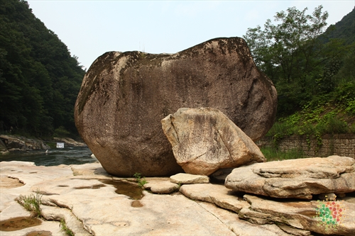 Seonam Valley (선암계곡-하선암)