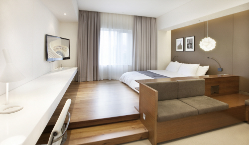 Seoul Palace Hotel (서울팔래스호텔)