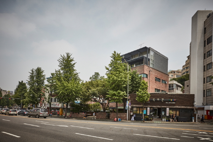 La rue de jokbal à Jangchungdong (장충동 족발 골목)