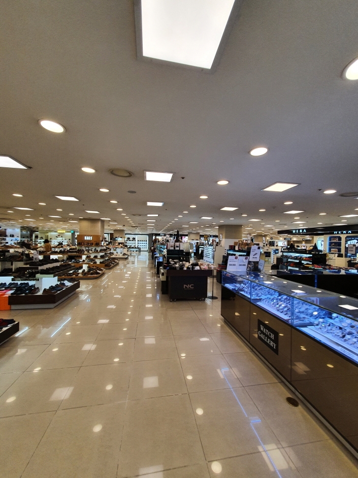 ER NC Department Store - Suncheon Branch [Tax Refund Shop] (ER NC백화점 순천)