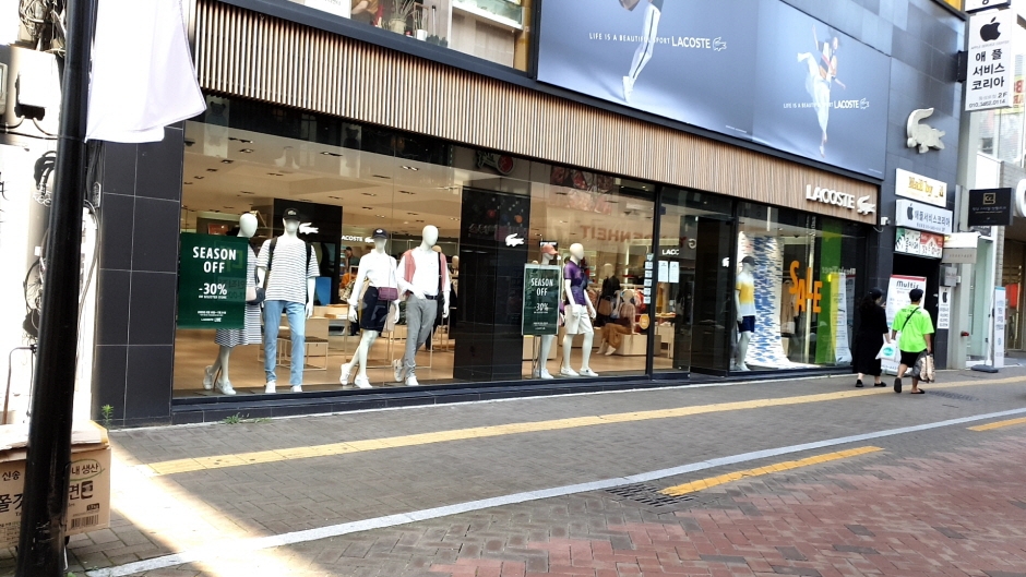 Lacoste - Daegu Dongseong-ro Branch [Tax Refund Shop] (라코스테 대구동성로)