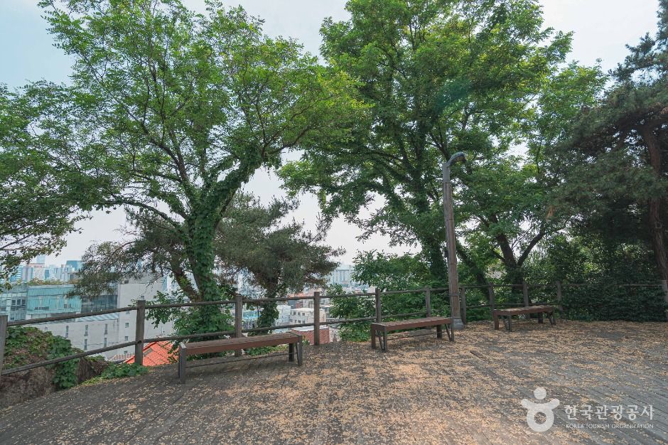해병대 104고지 전적비