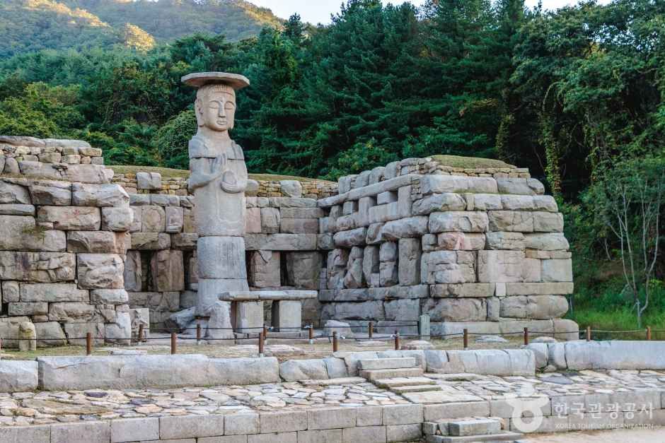 충주 미륵대원지
