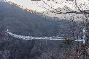 운일암반일암 구름다리