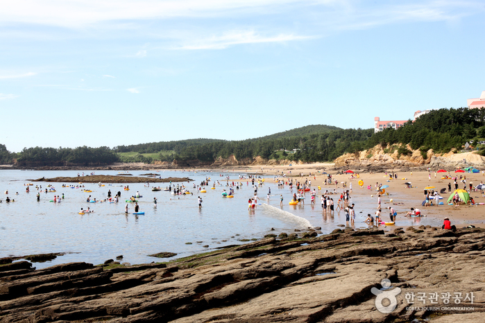 Gyeokpo Beach (격포해변)
